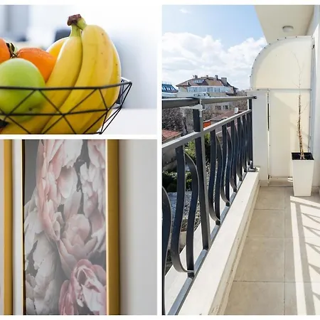 Chic Downtown Flat * فارنا