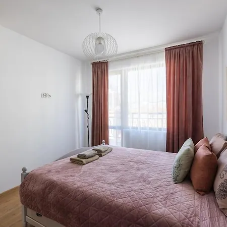 شقة Chic Downtown Flat *