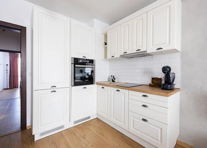 Chic Downtown Flat Апартамент Варна